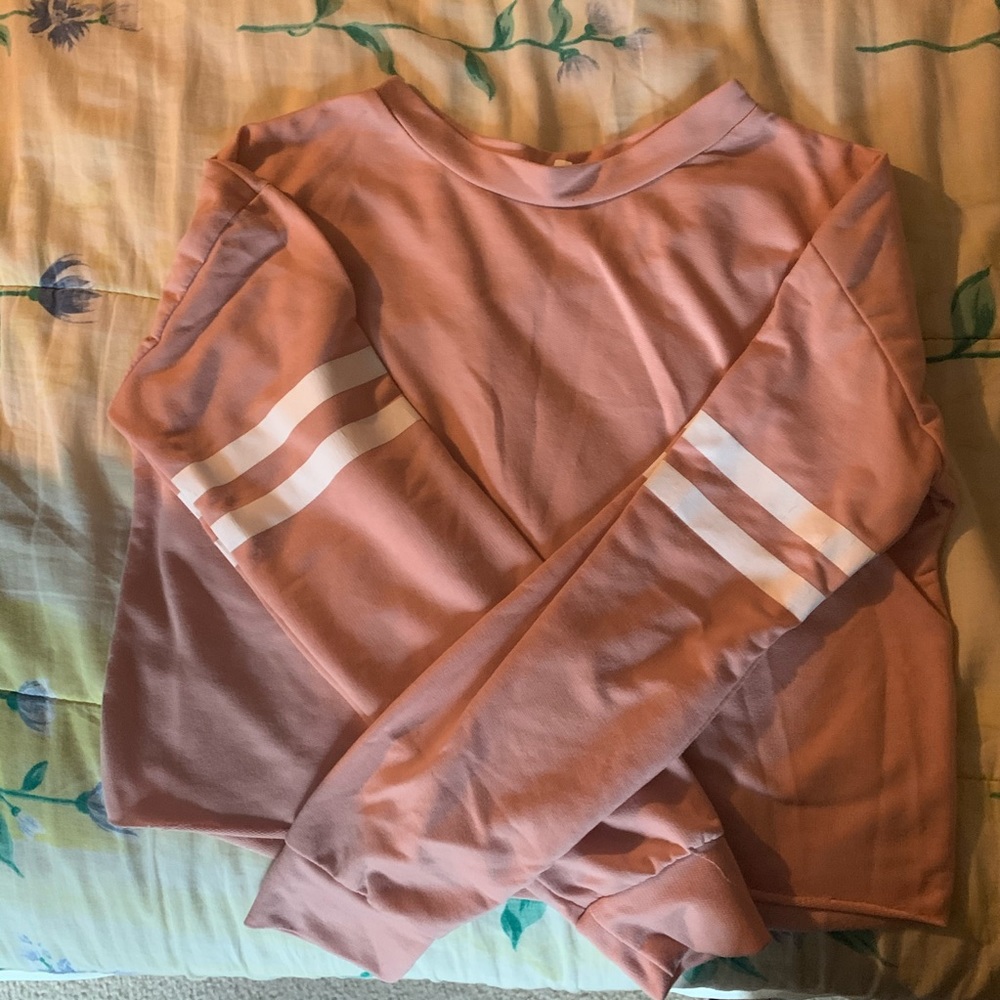 Crop top - Picture 2 of 3